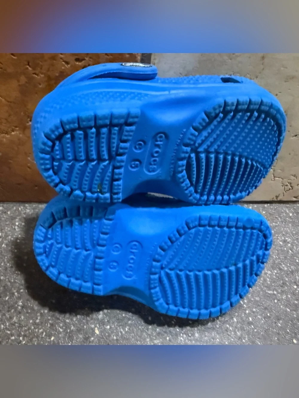 Crocs child’s 5 BlueSlip-On Clog Shoes